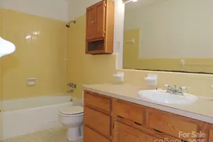 1106 3rd St Dr SE, Conover, NC 28613 - Photo 28