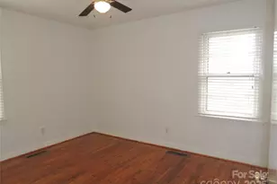 1106 3rd St Dr SE, Conover, NC 28613 - Photo 22