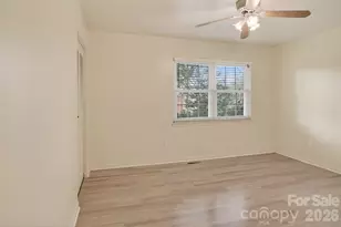 8816 Hunter Ridge Dr, Charlotte, NC 28226 - Photo 6