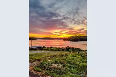 101 Lake Club Lane, Nebo, NC 28761 - Photo 2