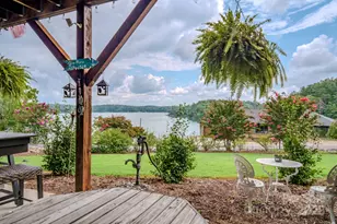 101 Lake Club Ln, Nebo, NC 28761 - Photo 16