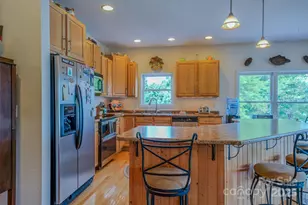 101 Lake Club Ln, Nebo, NC 28761 - Photo 24