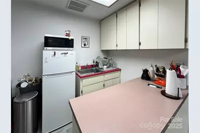 1275 Tunnel Road, Asheville, NC 28805 - Photo 16