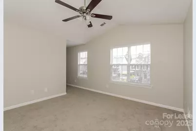 5627 Henderson Oaks Drive, Charlotte, NC 28269 - Photo 8