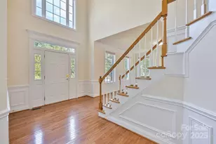 11118 Persimmon Creek Dr, Mint Hill, NC 28227 - Photo 6