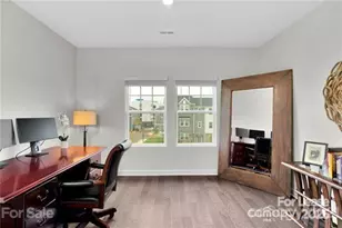 2410 Arbor Loop Dr, Charlotte, NC 28217 - Photo 4