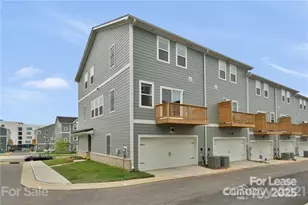 2410 Arbor Loop Dr, Charlotte, NC 28217 - Photo 16