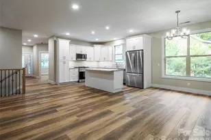 281 Carriage Crest Dr, Hendersonville, NC 28791 - Photo 14