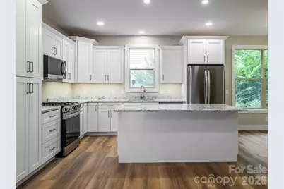 281 Carriage Crest Drive, Hendersonville, NC 28791 - Photo 16