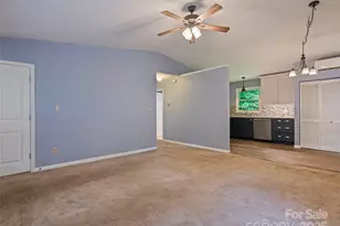 17 Forest Dr, Maggie Valley, NC 28751 - Photo 10