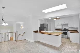 1212 Burtonwood Cir, Charlotte, NC 28212 - Photo 12