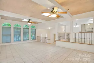 1212 Burtonwood Cir, Charlotte, NC 28212 - Photo 18