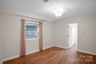 1212 Burtonwood Cir, Charlotte, NC 28212 - Photo 22