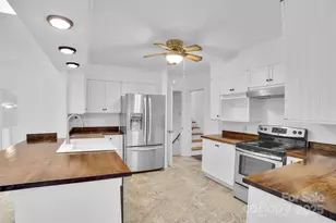 1212 Burtonwood Cir, Charlotte, NC 28212 - Photo 6