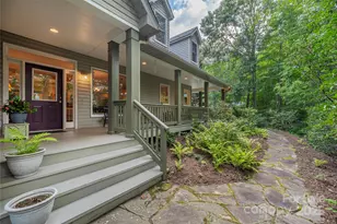 37 Wood Robin Ln, Black Mountain, NC 28711 - Photo 4