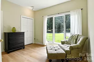 5042 Ridgeland Dr, Hickory, NC 28602 - Photo 20