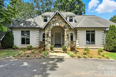 5042 Ridgeland Drive, Hickory, NC 28602 - Photo 2