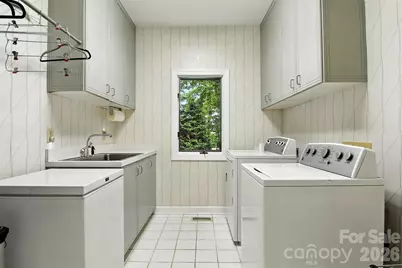 5042 Ridgeland Drive, Hickory, NC 28602 - Photo 22