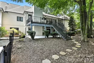 5042 Ridgeland Dr, Hickory, NC 28602 - Photo 38