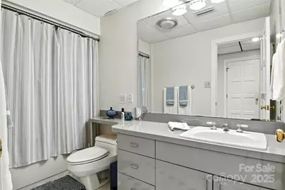 5042 Ridgeland Drive, Hickory, NC 28602 - Photo 20