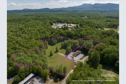 899 W Mills Street, Columbus, NC 28722 - Photo 1