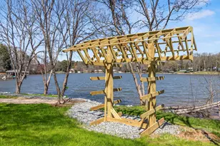 7133 Brookview Ln, Sherrills Ford, NC 28673 - Photo 32