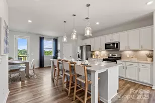 7136 Brookview Ln, Sherrills Ford, NC 28673 - Photo 6