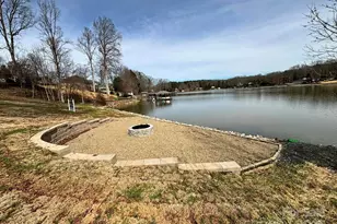 7136 Brookview Ln, Sherrills Ford, NC 28673 - Photo 28