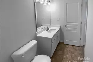 6612 Tor Dr, Charlotte, NC 28269 - Photo 14