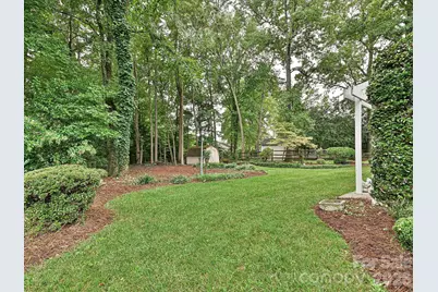 5607 Oak Drive, Charlotte, NC 28216 - Photo 26