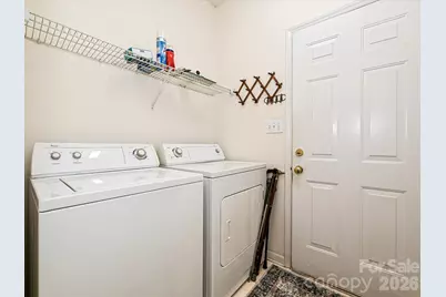 5607 Oak Drive, Charlotte, NC 28216 - Photo 20