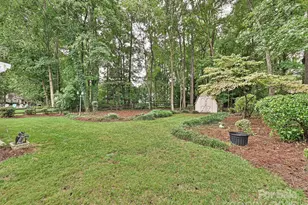5607 Oak Dr, Charlotte, NC 28216 - Photo 24