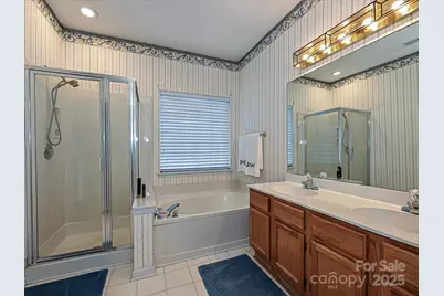 5607 Oak Drive, Charlotte, NC 28216 - Photo 16