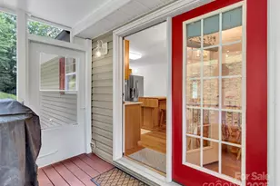 562 Beechwood Dr, Sylva, NC 28779 - Photo 18