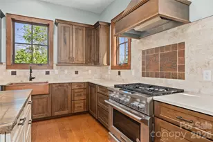 50 Hallett Ct, Asheville, NC 28803 - Photo 14