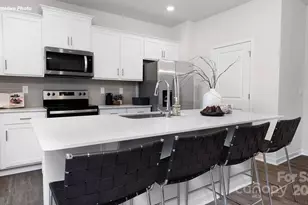 470 Janie Circle, Newton, NC 28658 - Photo 2