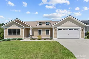 54 Olde Oak Ln, Hendersonville, NC 28792 - Photo 4