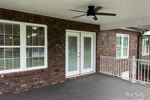 302 E Boyd St, Maiden, NC 28650 - Photo 12