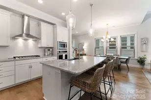 521 Belton St, Charlotte, NC 28209 - Photo 2