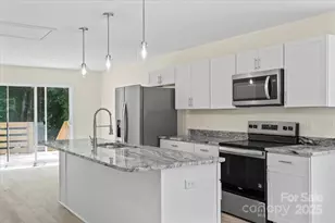 40 Magnolia St, York, SC 29745 - Photo 4