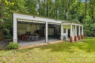 1527 Burnley Road, Charlotte, NC 28210 - Photo 2