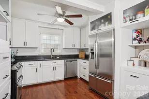 1527 Burnley Rd, Charlotte, NC 28210 - Photo 6