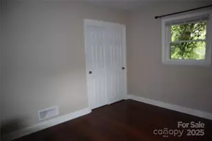 1703 Tyvola Rd, Charlotte, NC 28210 - Photo 12