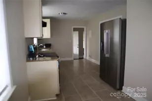 1703 Tyvola Rd, Charlotte, NC 28210 - Photo 14