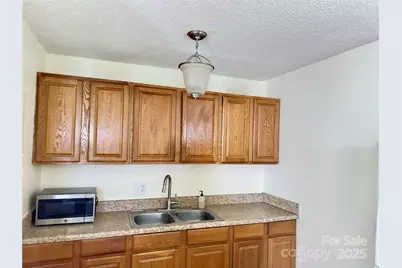 329 Morehead Road, Marion, NC 28752 - Photo 14