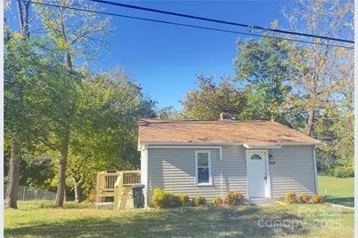 329 Morehead Road, Marion, NC 28752 - Photo 2