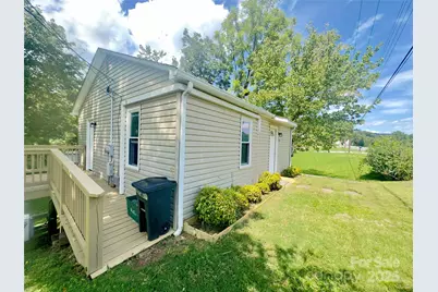 329 Morehead Road, Marion, NC 28752 - Photo 4