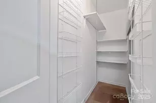 343 Wakefield Dr, Charlotte, NC 28209 - Photo 14