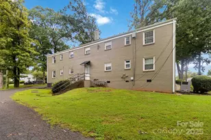 343 Wakefield Dr, Charlotte, NC 28209 - Photo 22