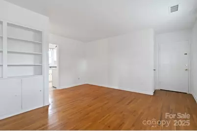 343 Wakefield Drive, Charlotte, NC 28209 - Photo 8